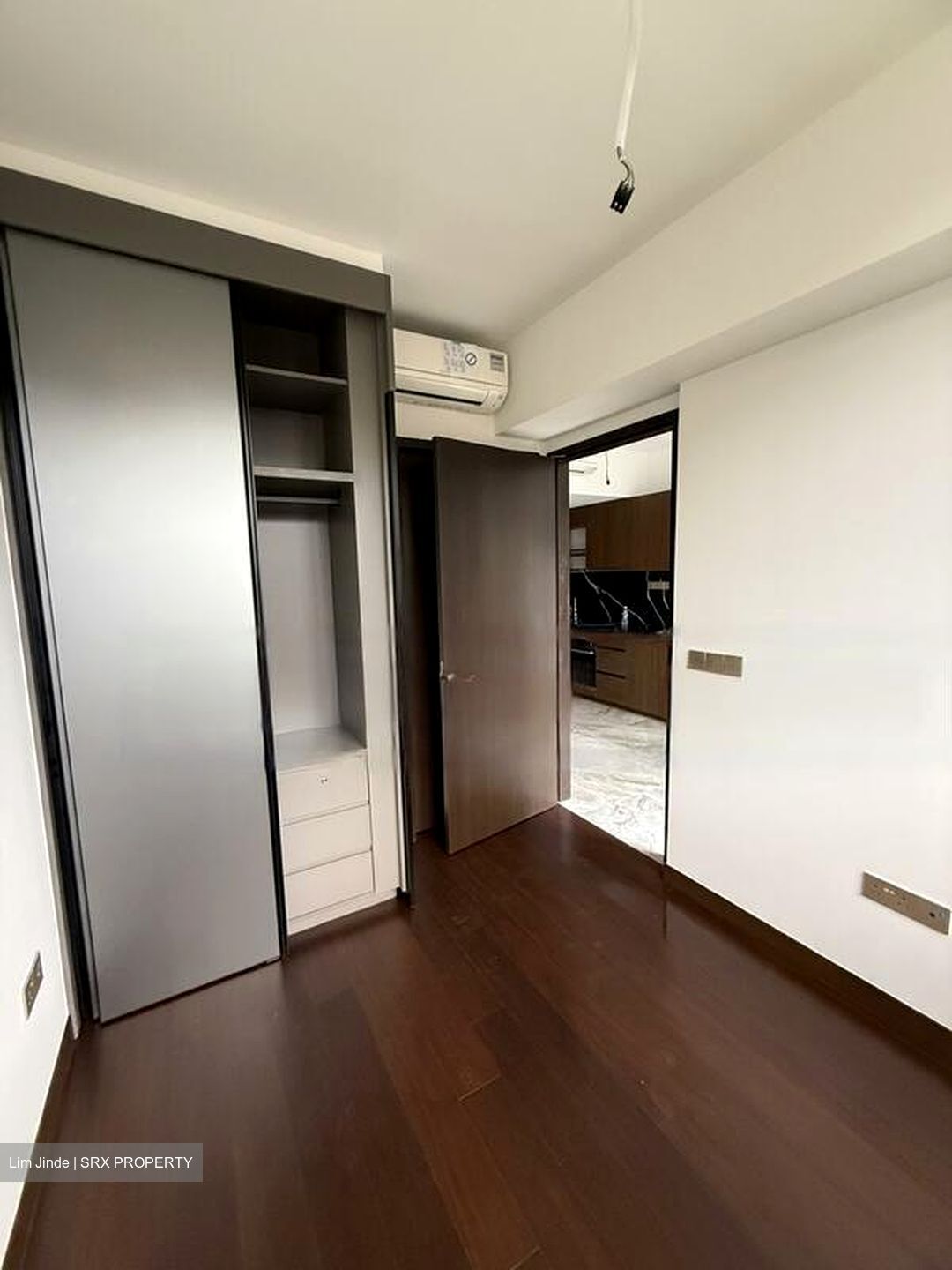 The Commodore (D27), Condominium #589265351